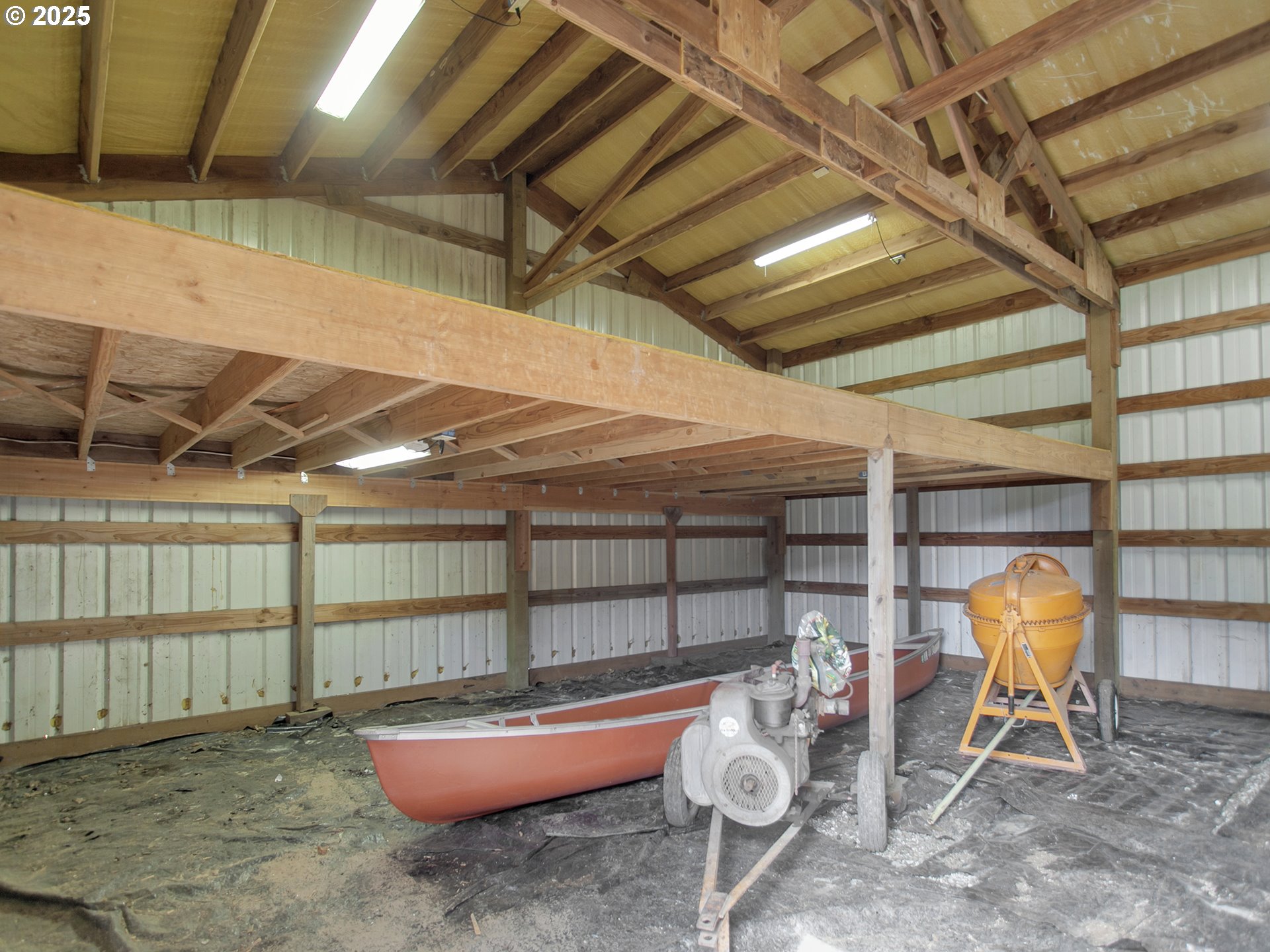 17234 Oakdale Road Dallas, OR 97338 - Photo 33 of 45 a view of a room with wooden shelves