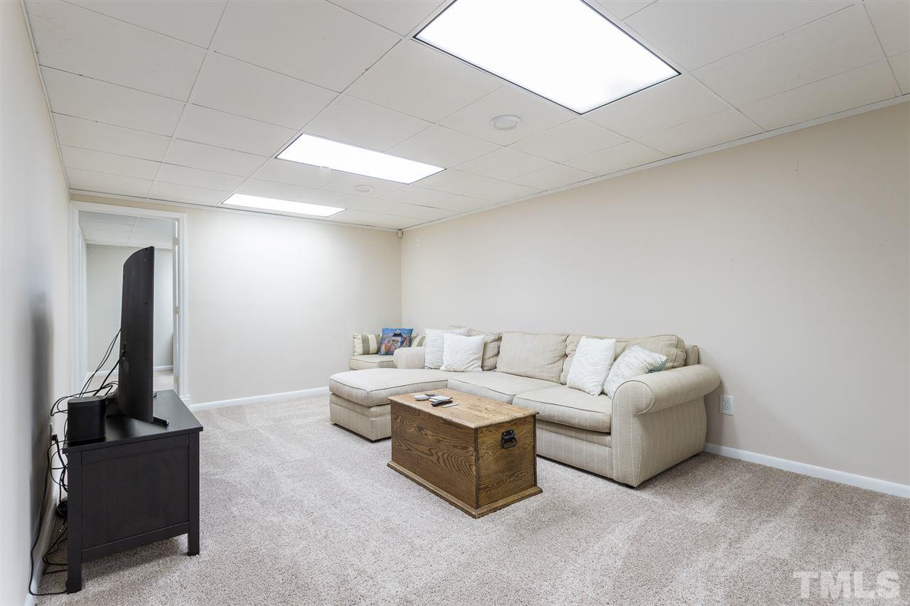 216 Northclift Drive Raleigh, NC 27609 - Photo 11 of 17 Gallery Image 11