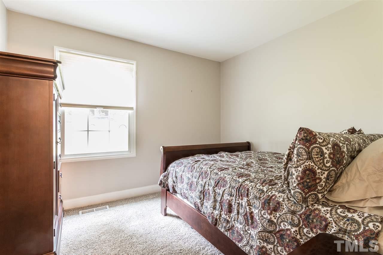 216 Northclift Drive Raleigh, NC 27609 - Photo 8 of 17 Gallery Image 8