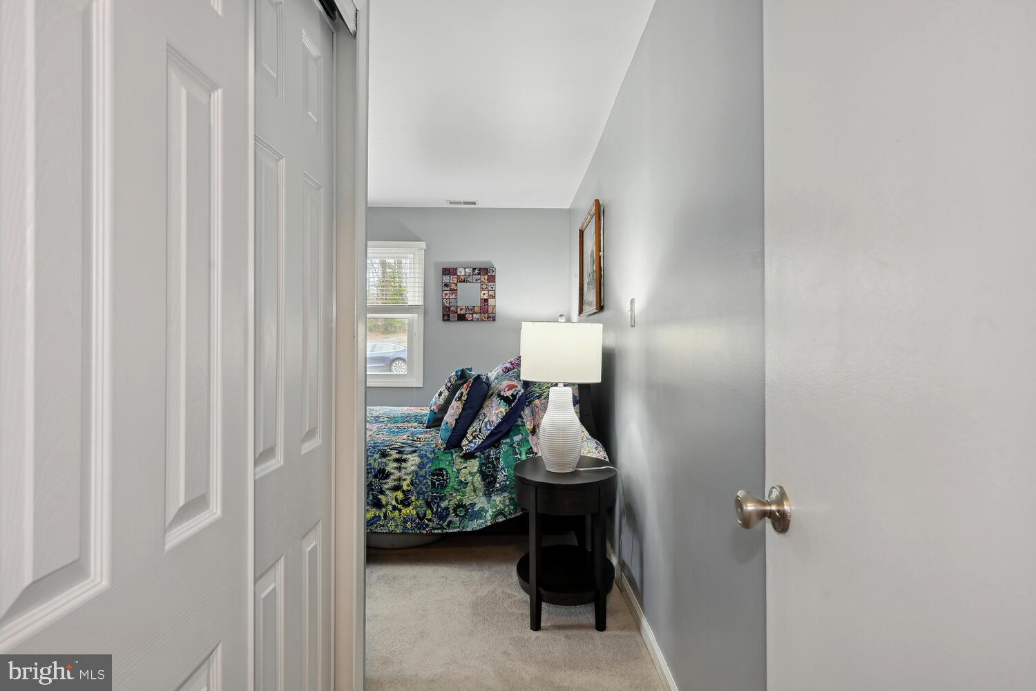 8759 Oxwell Lane Laurel, MD 20708 - Photo 16 of 42 Entry to primary bedroom