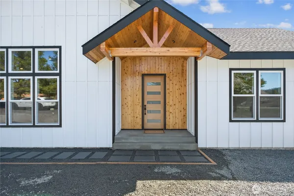 $549,999 | 391 Ridge Loop Road, Cle Elum, WA 98922