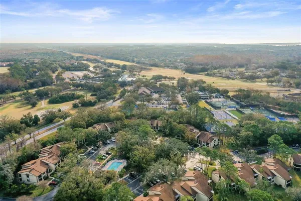 $215,000 | 113 Woodlake Wynde, Unit 19, Oldsmar, FL 34677