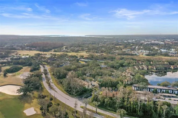 $215,000 | 113 Woodlake Wynde, Unit 19, Oldsmar, FL 34677