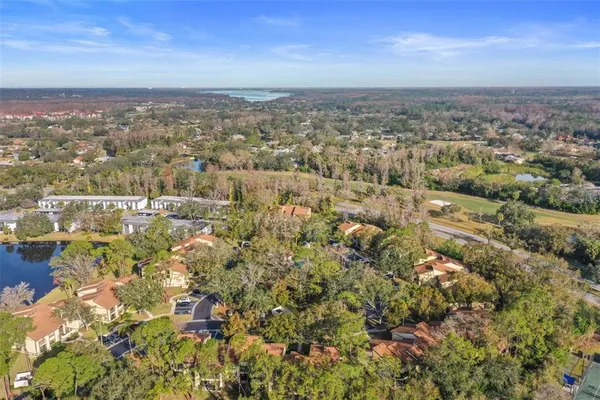 $215,000 | 113 Woodlake Wynde, Unit 19, Oldsmar, FL 34677