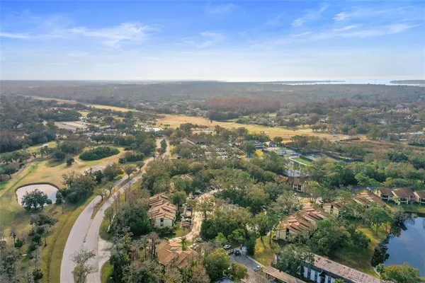 $215,000 | 113 Woodlake Wynde, Unit 19, Oldsmar, FL 34677