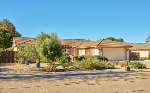 $910,000 | 4395 Coachman Way, Santa Maria, CA 93455