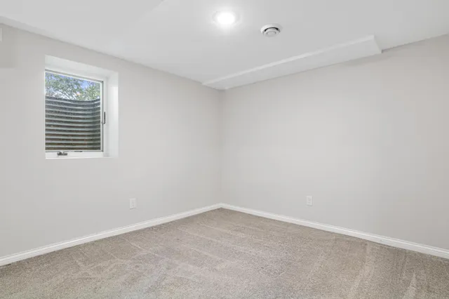 $2,650 | 5712 25th Avenue South, Minneapolis, MN 55417