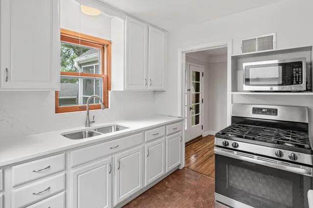 $2,450 | 5712 25th Avenue South, Minneapolis, MN 55417