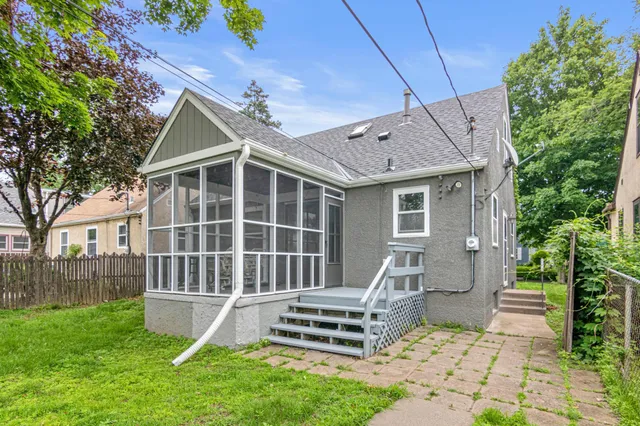 $2,650 | 5712 25th Avenue South, Minneapolis, MN 55417