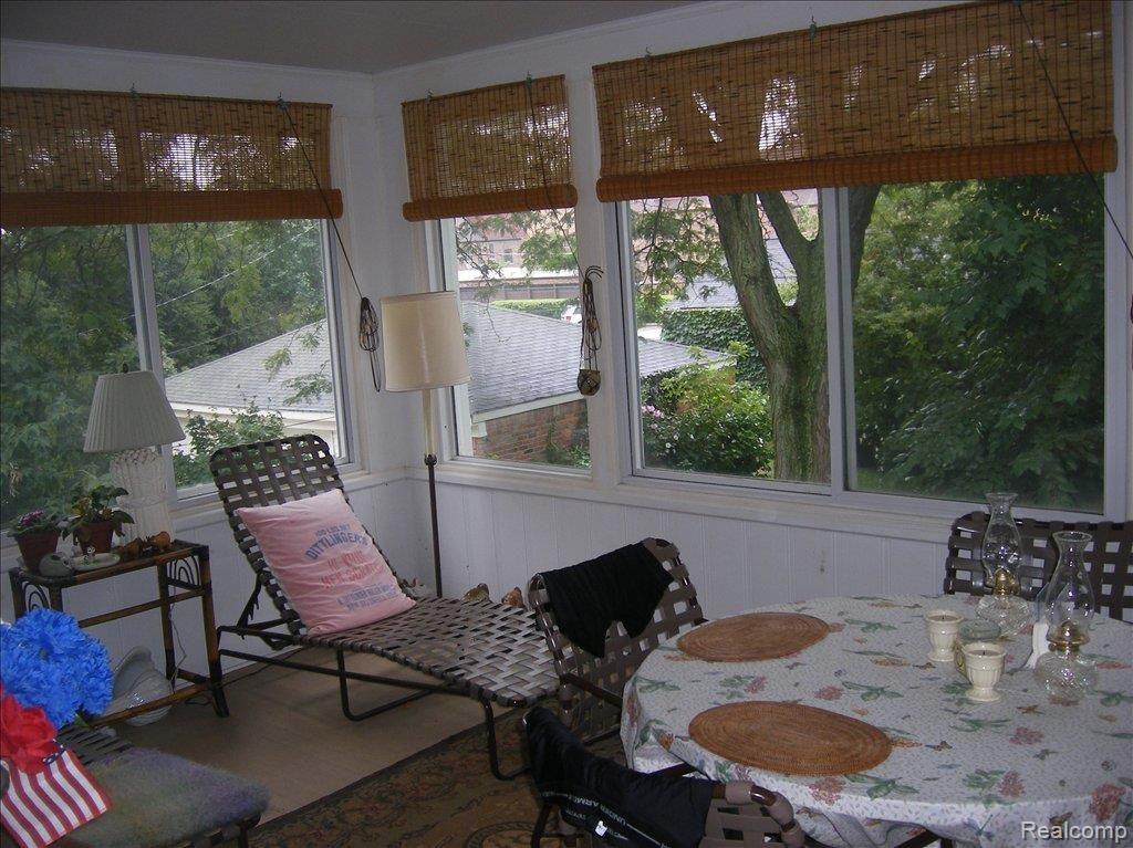 475-77 Neff Road Grosse Pointe, MI 48230 - Photo 13 of 21 DSCF2541