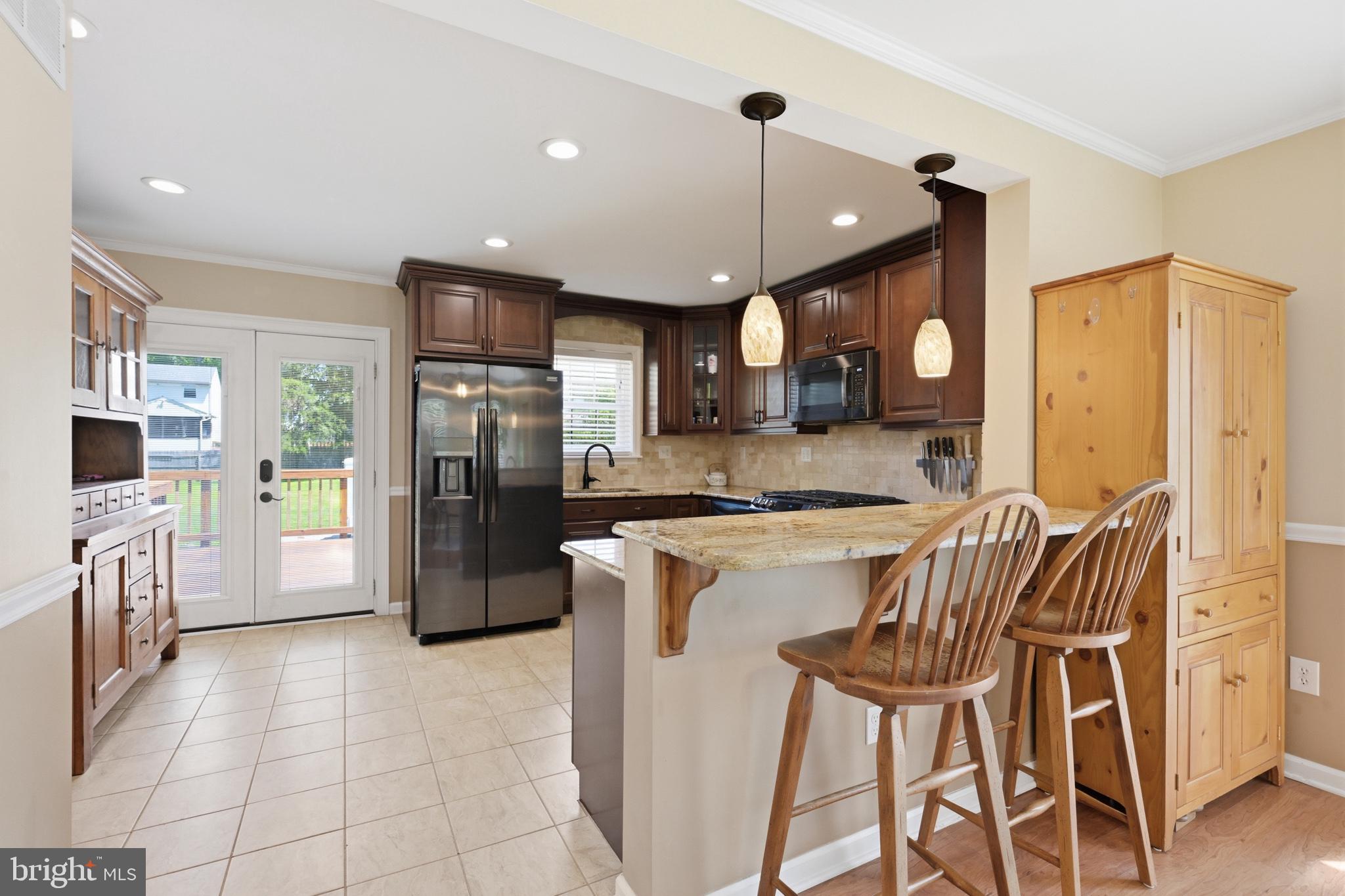 768 Salem Church Road Newark, DE 19702 - Photo 11 of 42 Charming kitchen with modern finishes.