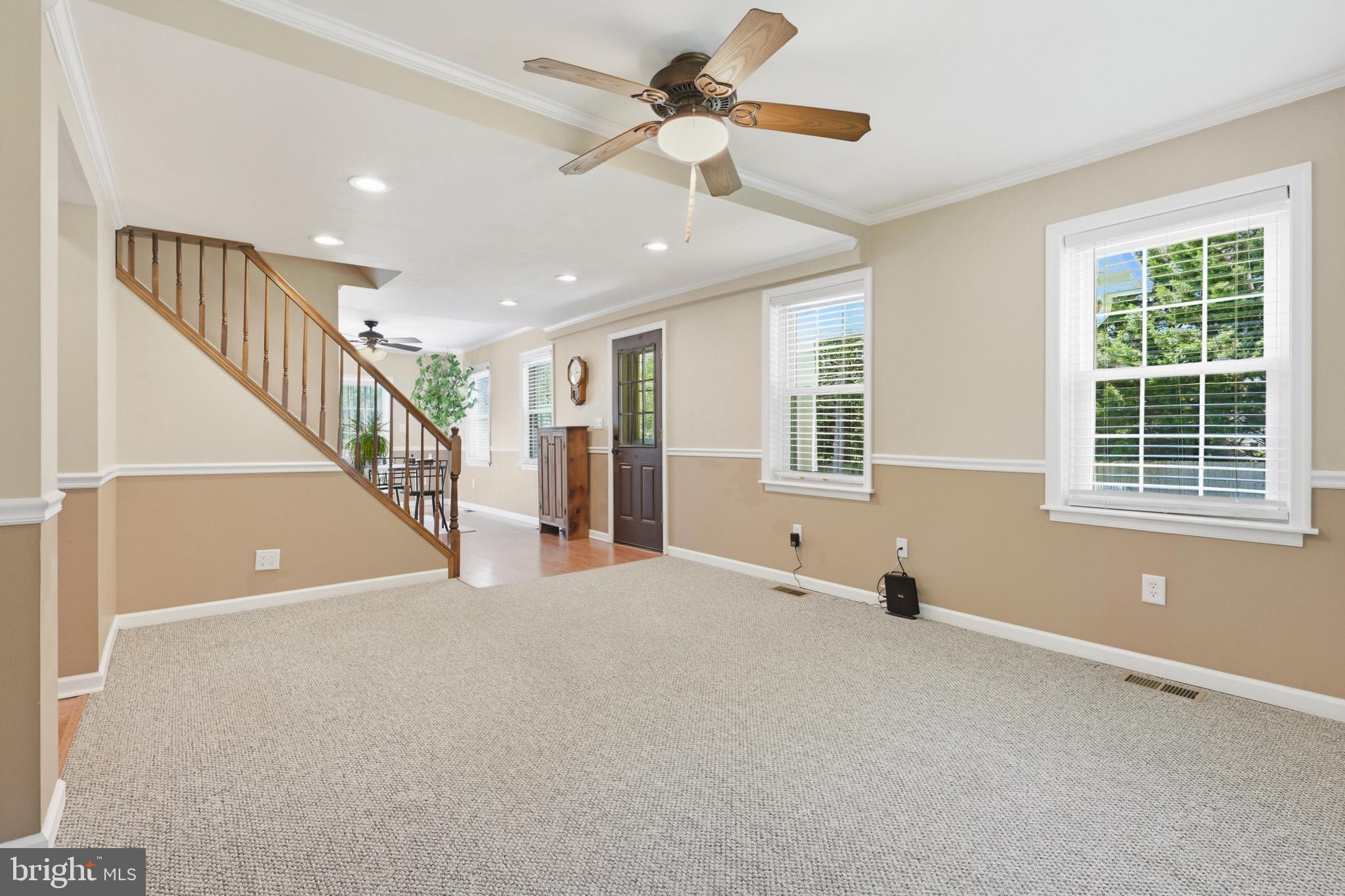 768 Salem Church Road Newark, DE 19702 - Photo 17 of 42 Spacious living area with natural light.