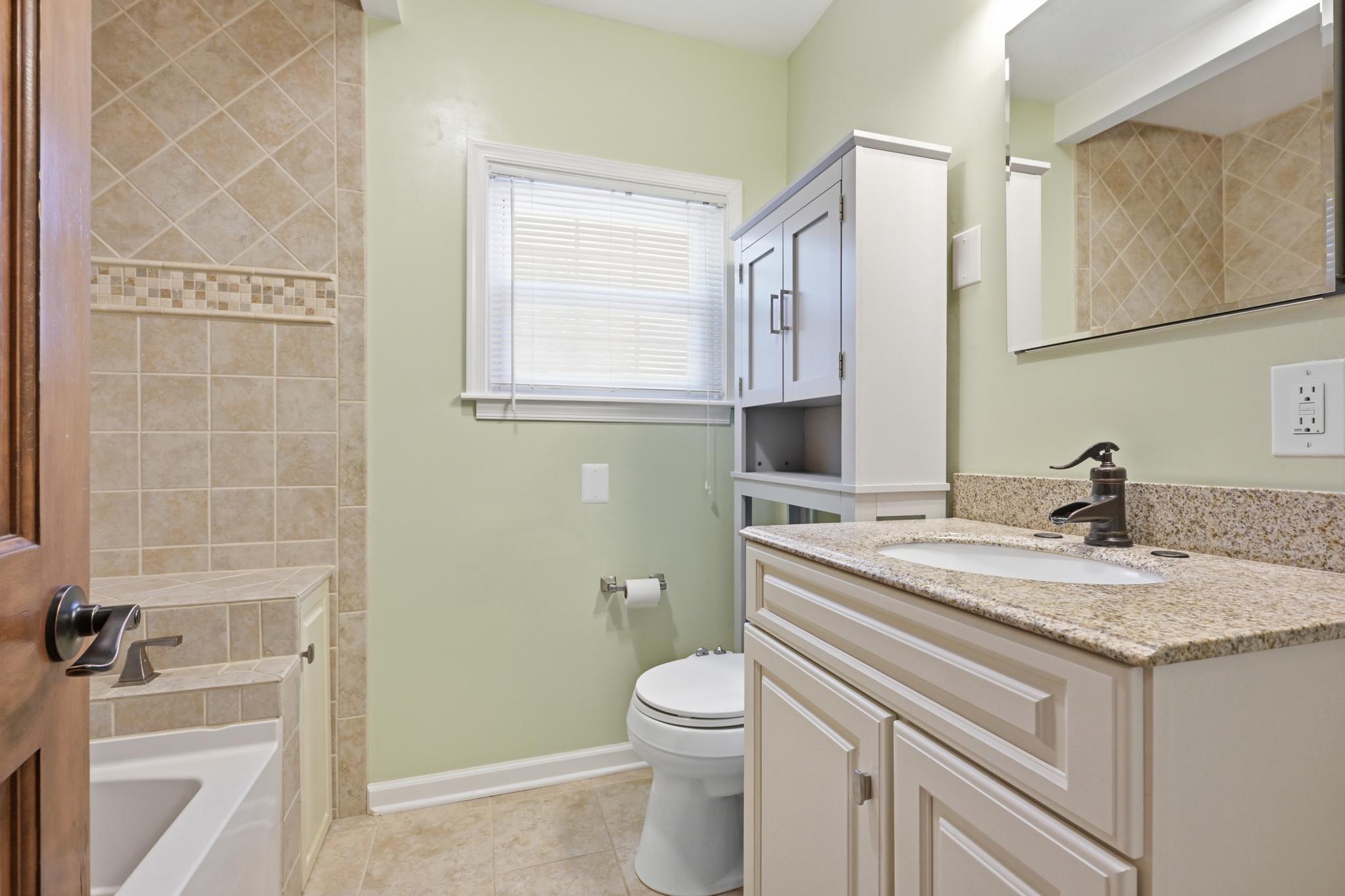 768 Salem Church Road Newark, DE 19702 - Photo 21 of 42 first floor full bathroom