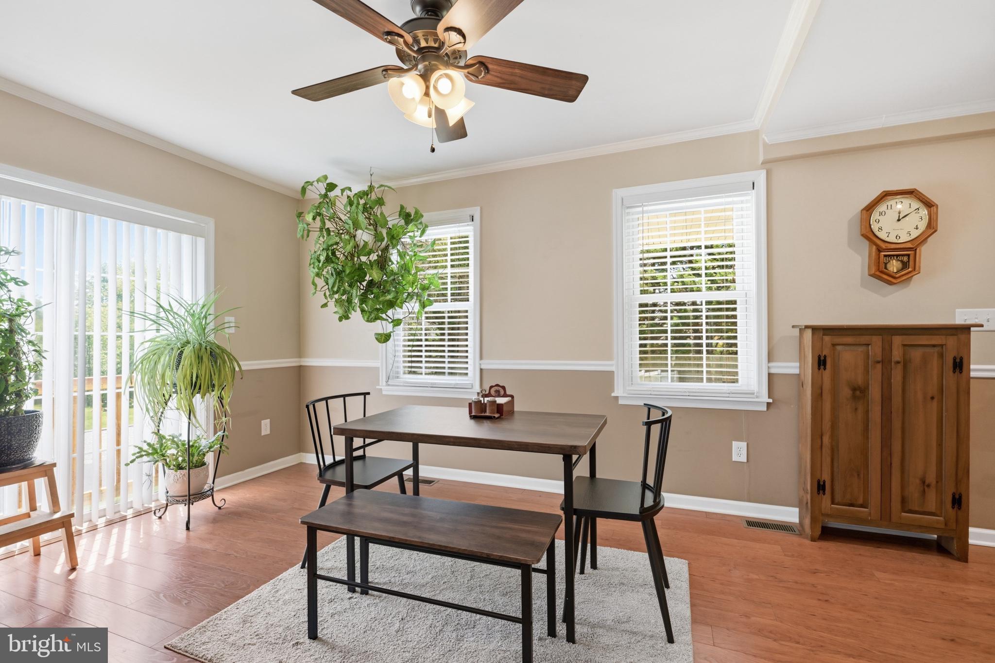 768 Salem Church Road Newark, DE 19702 - Photo 10 of 42 Bright and inviting dining space.