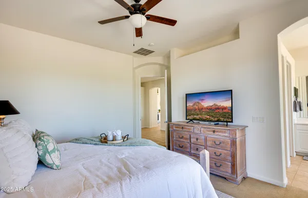 $5,000 | 6686 South St Andrews Way, Gilbert, AZ 85298