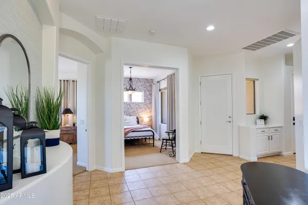 $5,000 | 6686 South St Andrews Way, Gilbert, AZ 85298