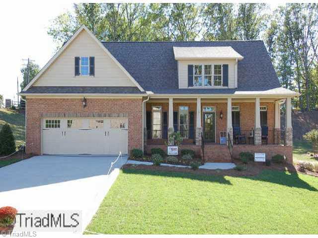 101 Scenic Ridge Place King, NC 27021 - Photo 1 of 9 Exterior Front.