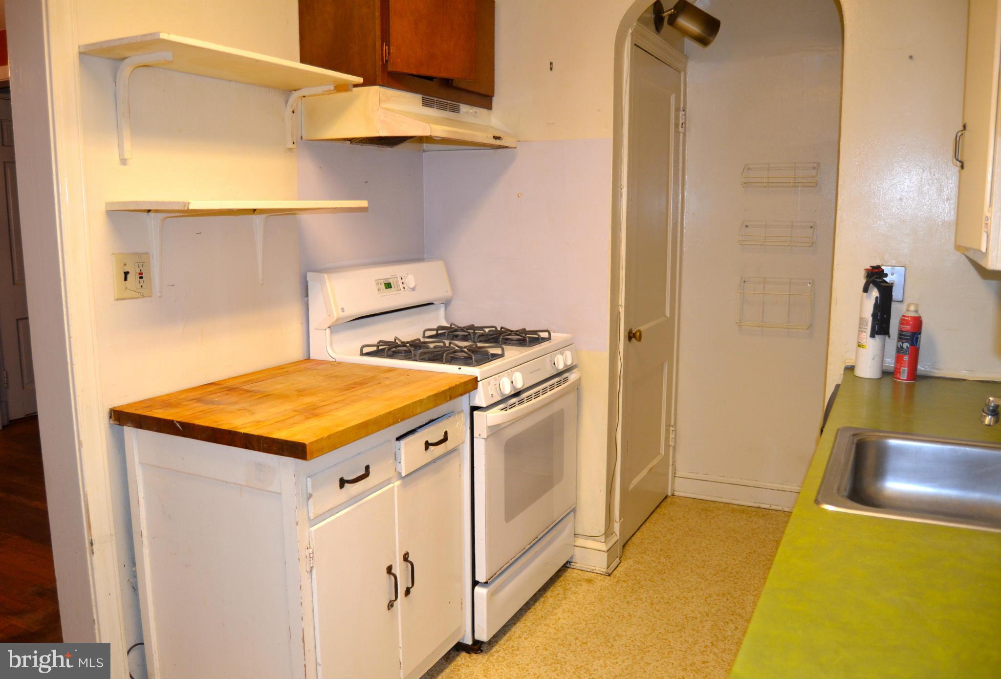6919 Fairfax Road Bethesda, MD 20814 - Photo 5 of 17 Kitchen