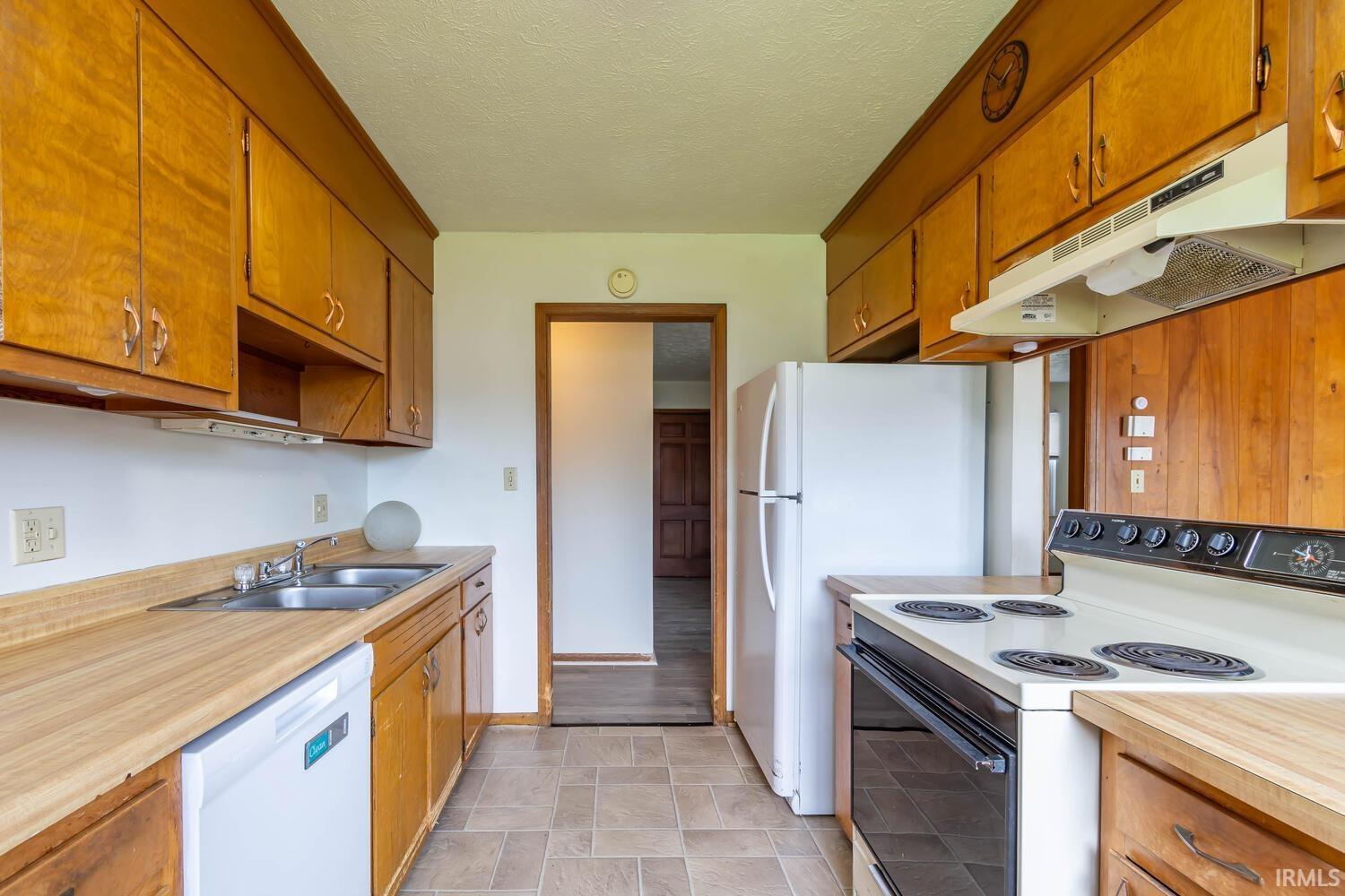 601 North Smith Road Bloomington, IN 47408 - Photo 10 of 23 Gallery Image 10