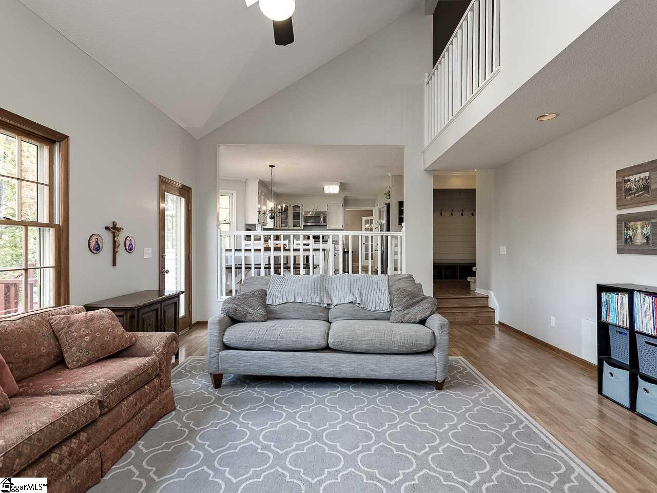 137 Crosswinds Street Greer, SC 29650 - Photo 15 of 36 Gallery Image 15