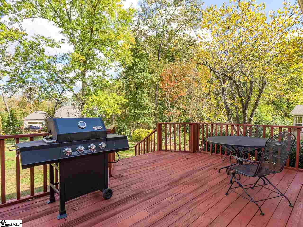 137 Crosswinds Street Greer, SC 29650 - Photo 31 of 36 Gallery Image 31