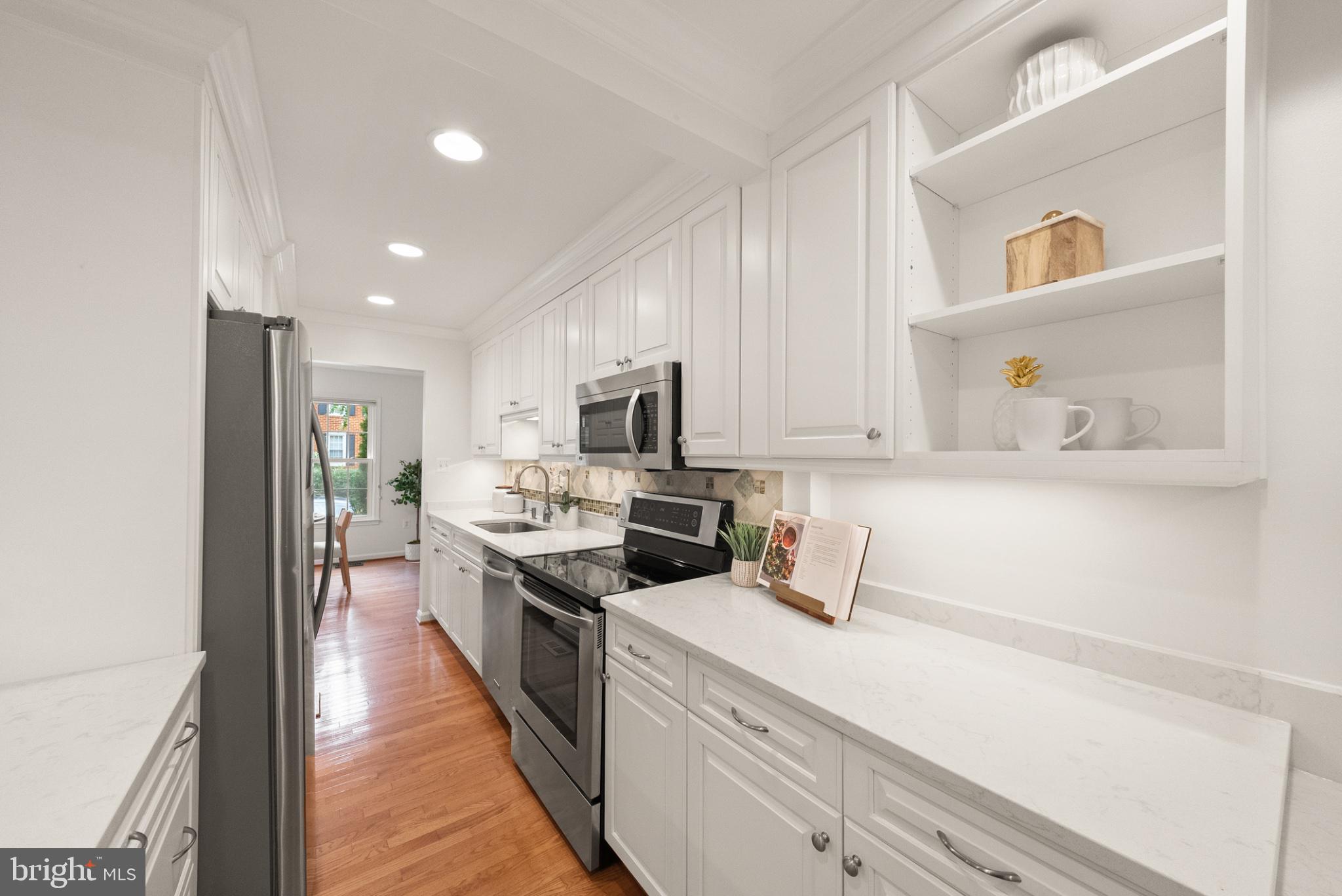 2311 Harleyford Court Reston, VA 20191 - Photo 14 of 46 Abundant cabinetry