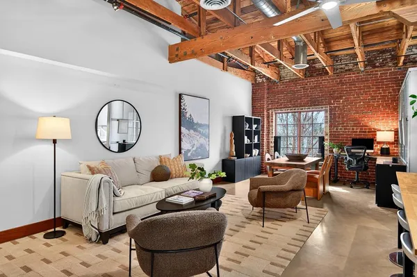 $570,900 | 1725 14th Street, Unit 202, Sacramento, CA 95811