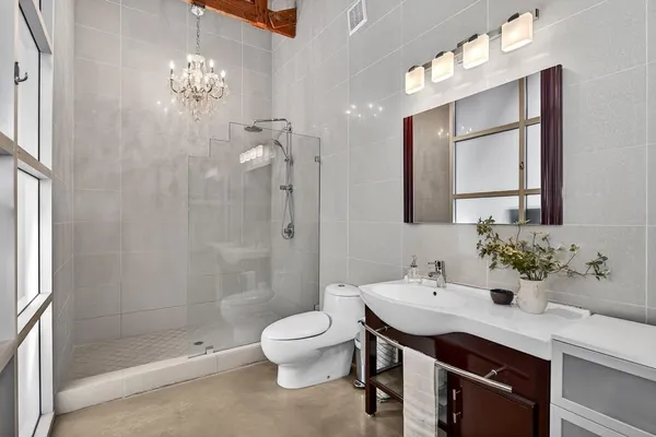 $570,900 | 1725 14th Street, Unit 202, Sacramento, CA 95811