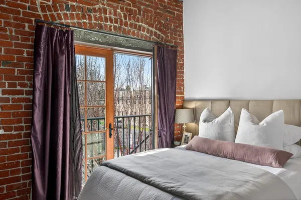 $570,900 | 1725 14th Street, Unit 202, Sacramento, CA 95811