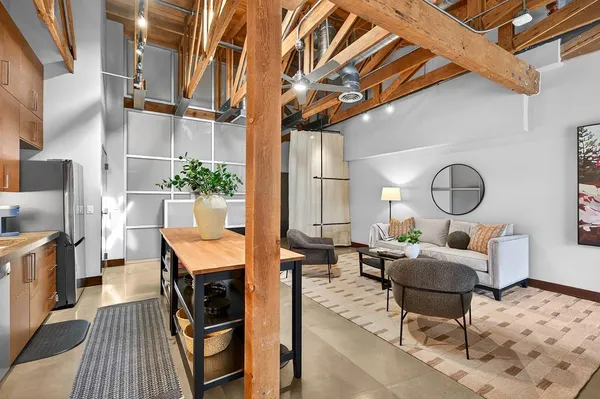 $570,900 | 1725 14th Street, Unit 202, Sacramento, CA 95811