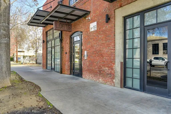 $570,900 | 1725 14th Street, Unit 202, Sacramento, CA 95811