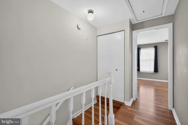 $2,850 | 6118 Bristol Way, Alexandria, VA 22310