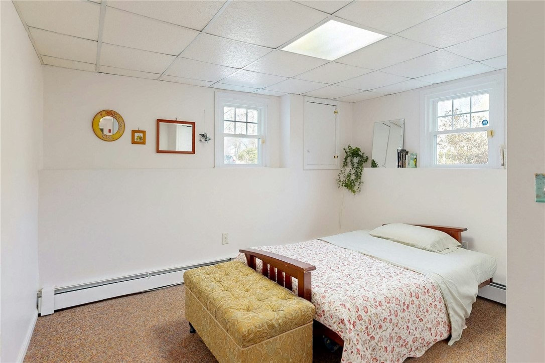 62 Linden Road Barrington, RI 02806 - Photo 32 of 42 Extra rm Lower level 4th/5th bed