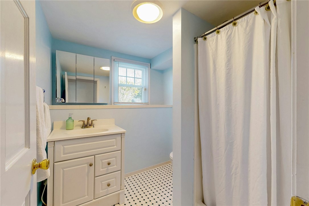 62 Linden Road Barrington, RI 02806 - Photo 36 of 42