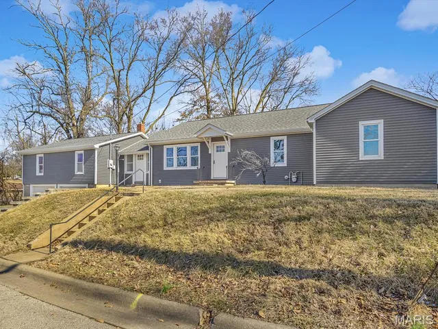 $250,000 | 314 North Church Street, Waterloo, IL 62298