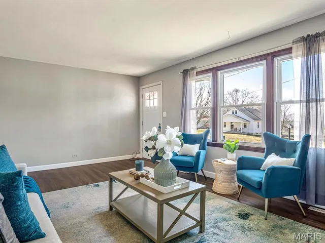 $250,000 | 314 North Church Street, Waterloo, IL 62298