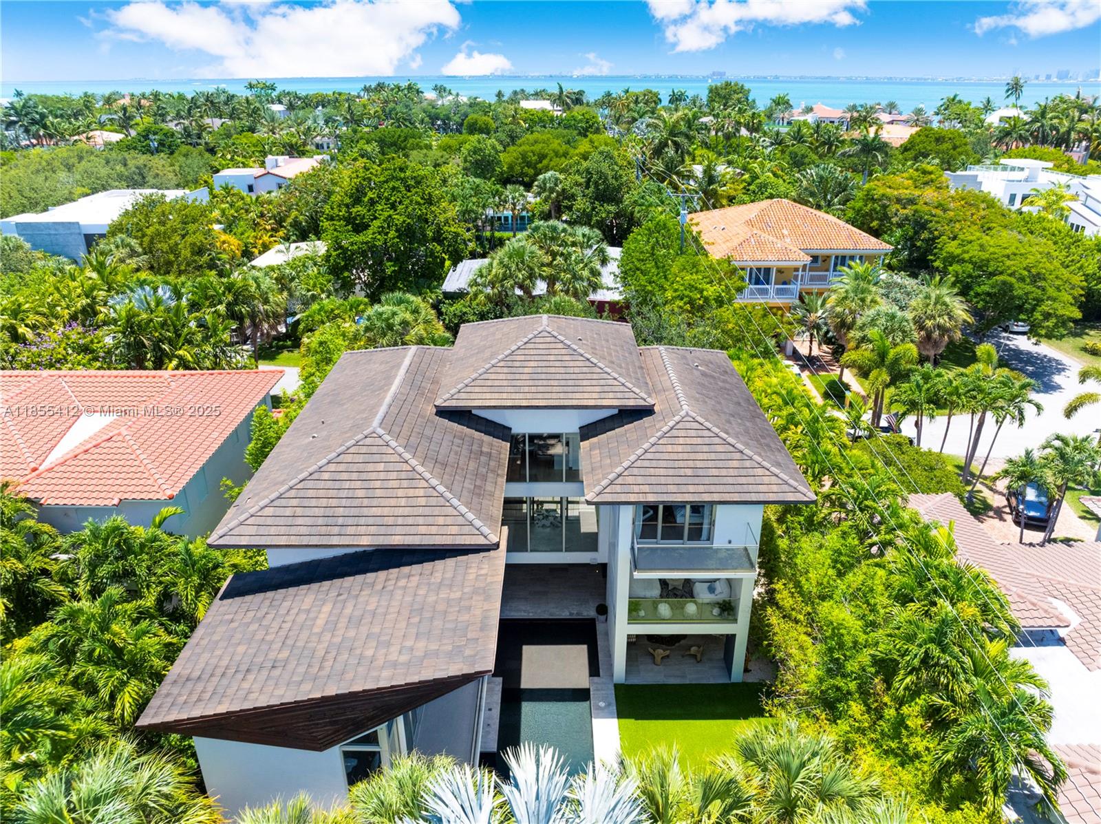 545 Sabal Palm Drive Key Biscayne, FL 33149 - Photo 34 of 100