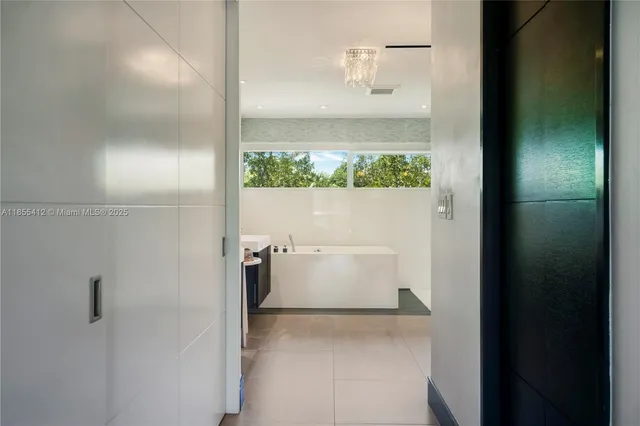 $8,600,000 | 545 Sabal Palm Drive, Key Biscayne, FL 33149