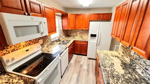 $2,499 | 116 Alhambra Avenue, Altamonte Springs, FL 32714