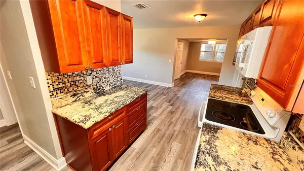 $2,499 | 116 Alhambra Avenue, Altamonte Springs, FL 32714