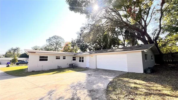 $2,499 | 116 Alhambra Avenue, Altamonte Springs, FL 32714