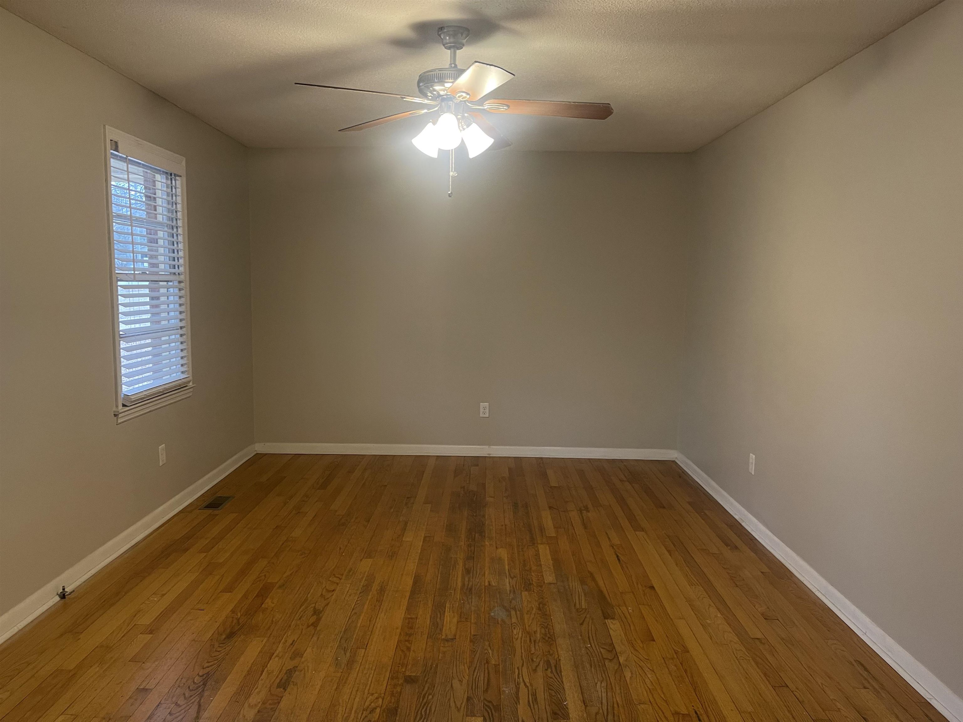 610 Mt Lebanon Road Campobello, SC 29322 - Photo 8 of 27