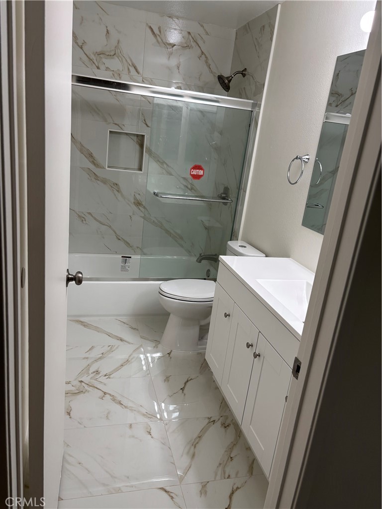 1229 West 223rd Street Torrance, CA 90502 - Photo 5 of 10