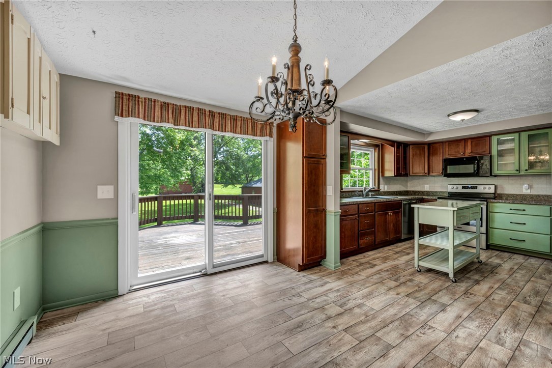 6407 Indian Point Road Painesville, OH 44077 - Photo 17 of 50
