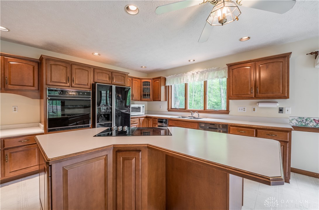 1487 Stone Road Xenia, OH 45385 - Photo 14 of 59 Gallery Image 14