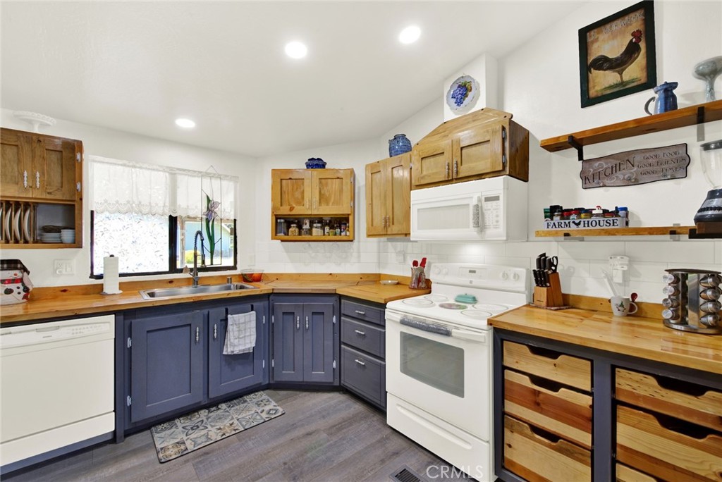 3835 Gardiner Ferry Road, Unit 91 Corning, CA 96021 - Photo 27 of 45