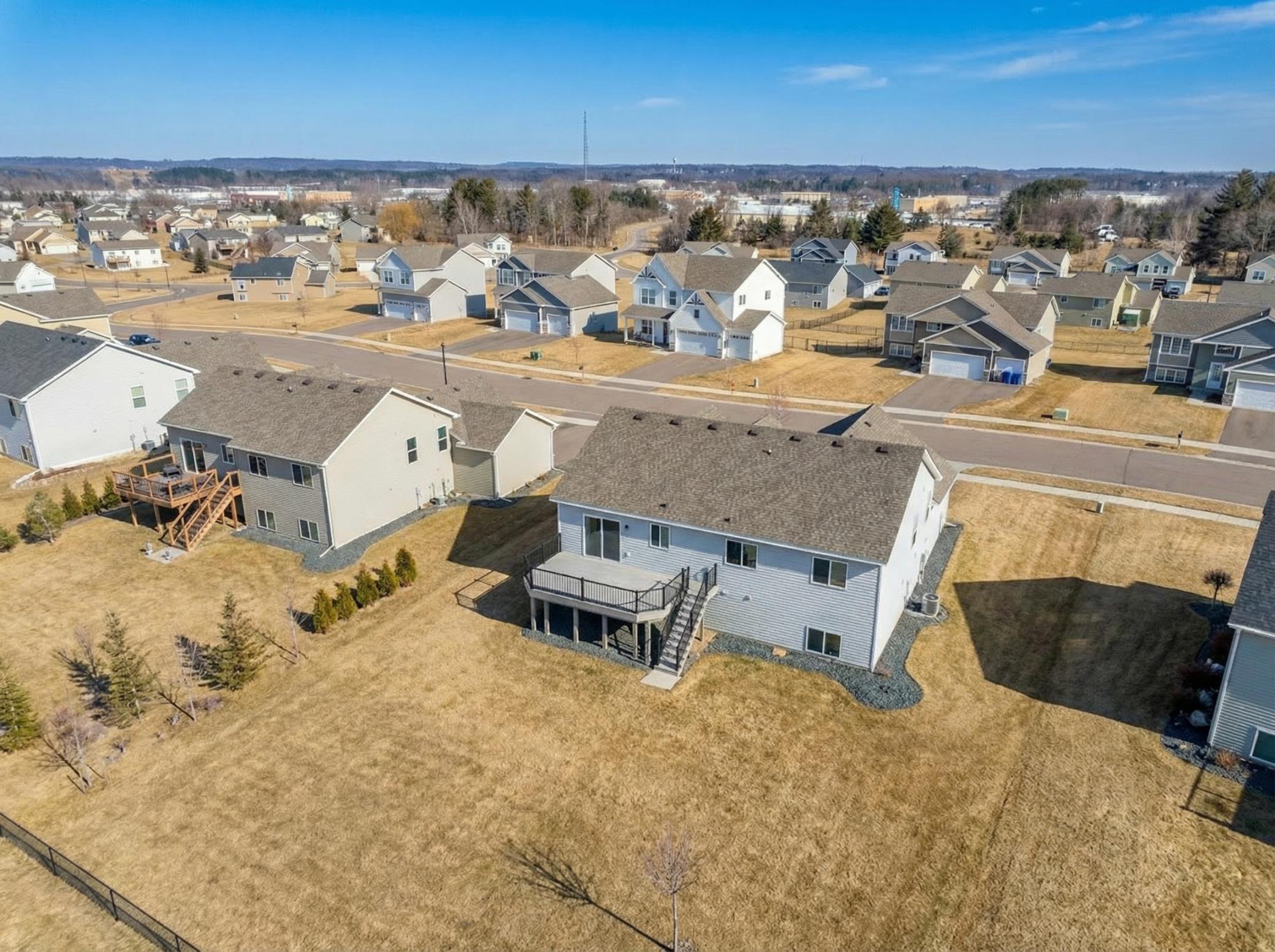 334 Cypress Street Somerset, WI 54025 - Photo 3 of 17