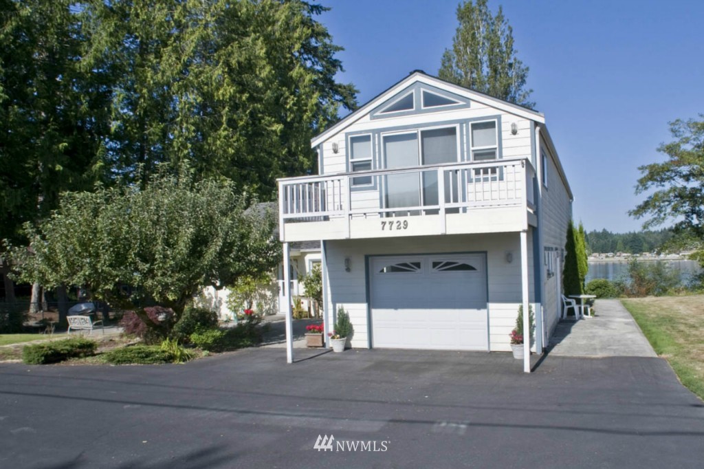 7729 Cooper Point Road Northwest Olympia, WA 98502 - Photo 10 of 15 Gallery Image 10