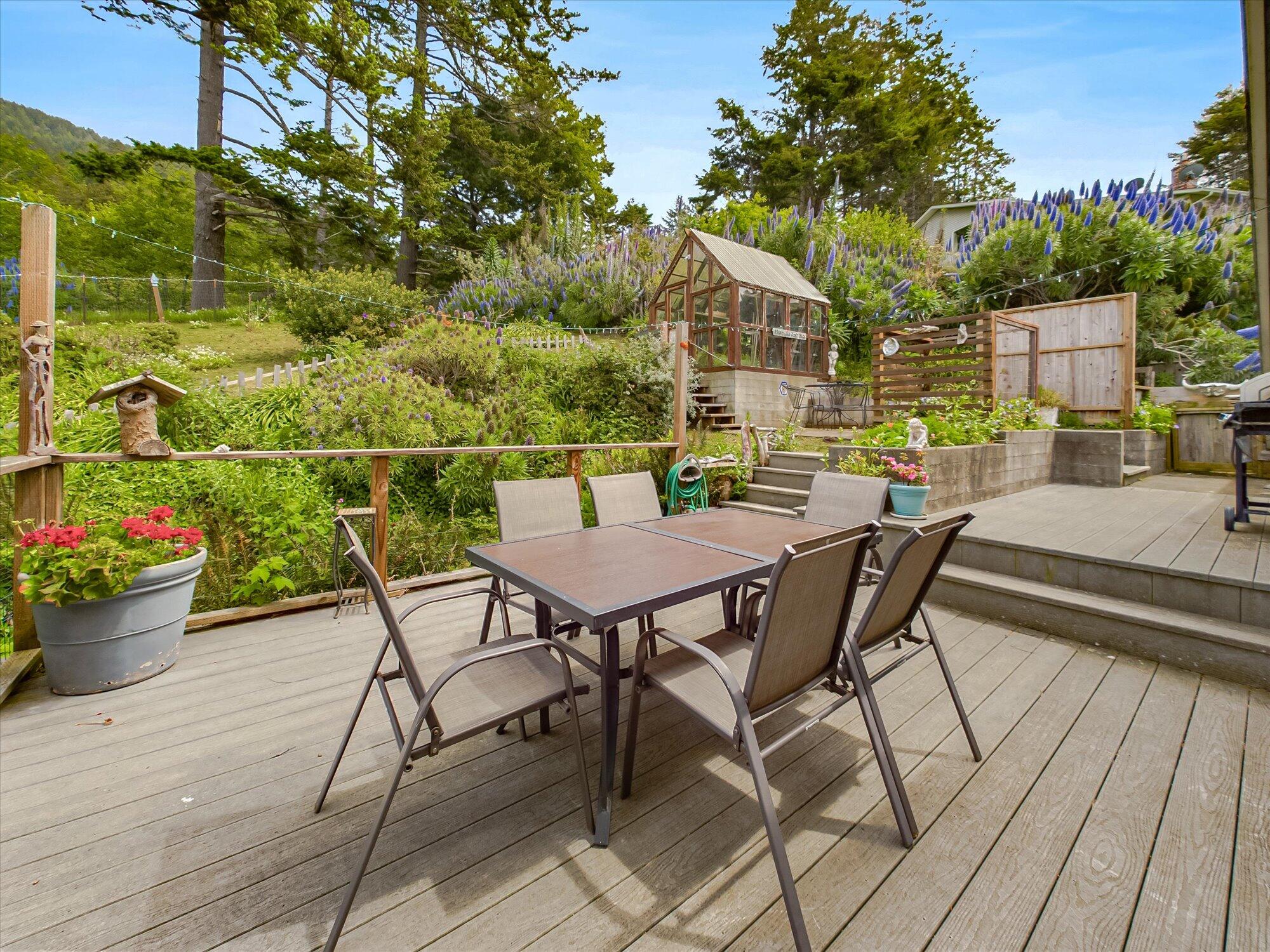 865 Beach Road Whitethorn, CA 95589 - Photo 50 of 60