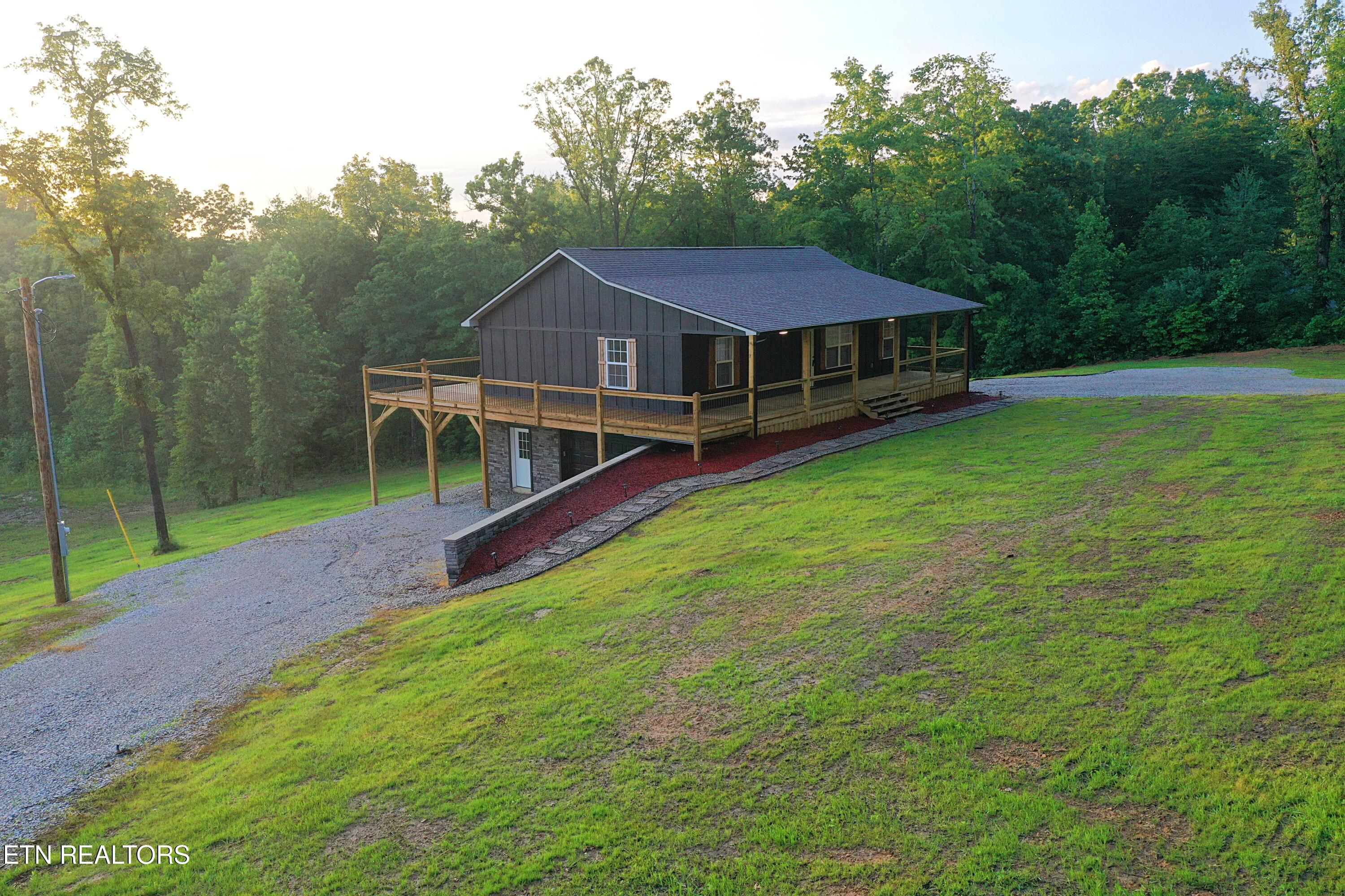 1291 Alderville Road Winfield, TN 37892 - Photo 3 of 59 DJI_0244